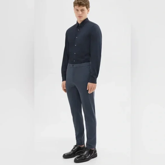 NWOT Theory Terrance Jogger in Precision Ponte - Picture 2 of 13